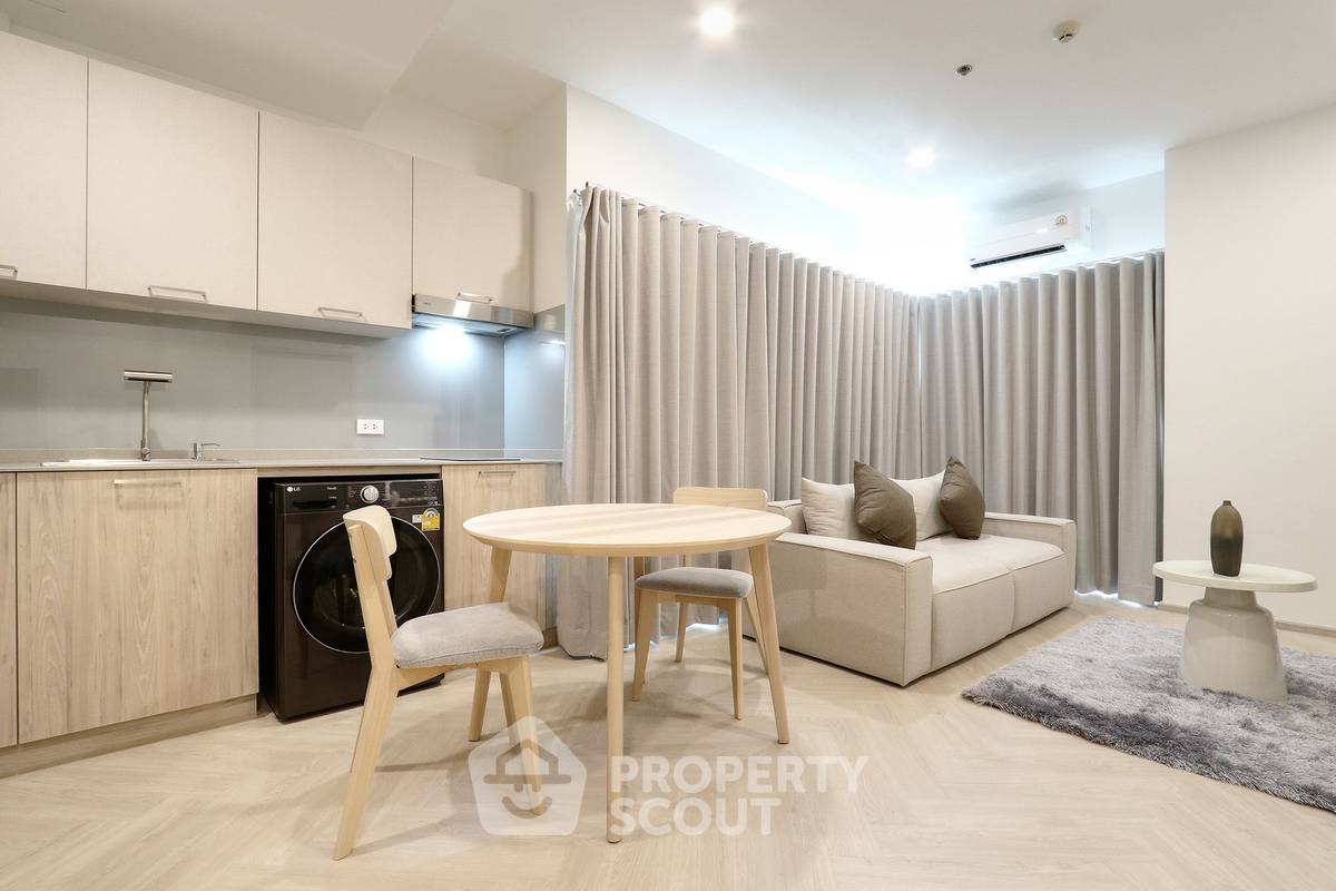 picture 200m To BTS Ari | 1-BR 48 Sqm At Noble Reform Aree (ID 3377674) - 3/18