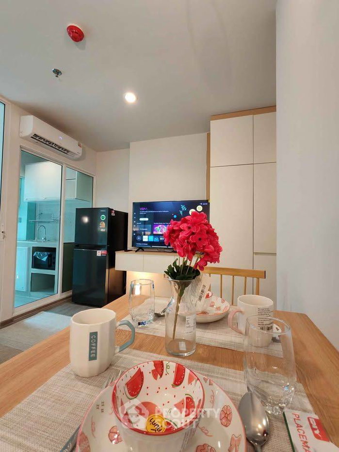 รูป คอนโดชั้น 17 แบบ 1 ห้องนอน Regent Home Bangna ใกล้ BTS บางนา (ID 3378044) - รูปที่ 11/17