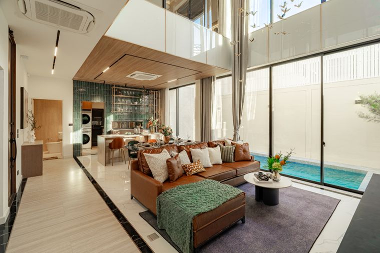 5-bed house for sale, 495 sqm, 61 sq wah, Lat Phrao