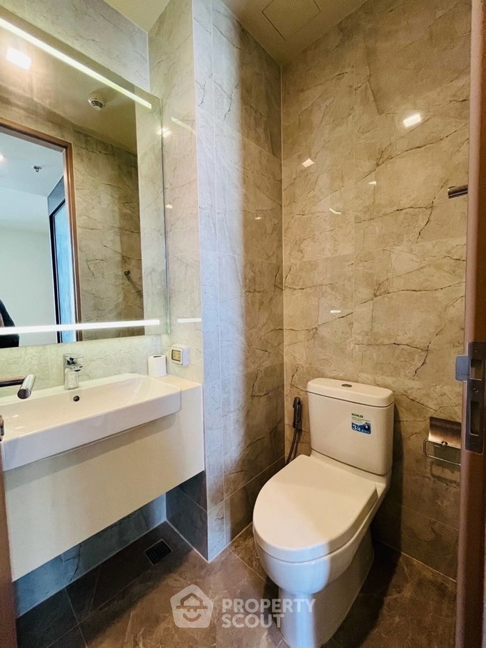 picture 1-BR Noble Around Sukhumvit 33 Near BTS Phrom Phong (ID 3378809) - 10/11