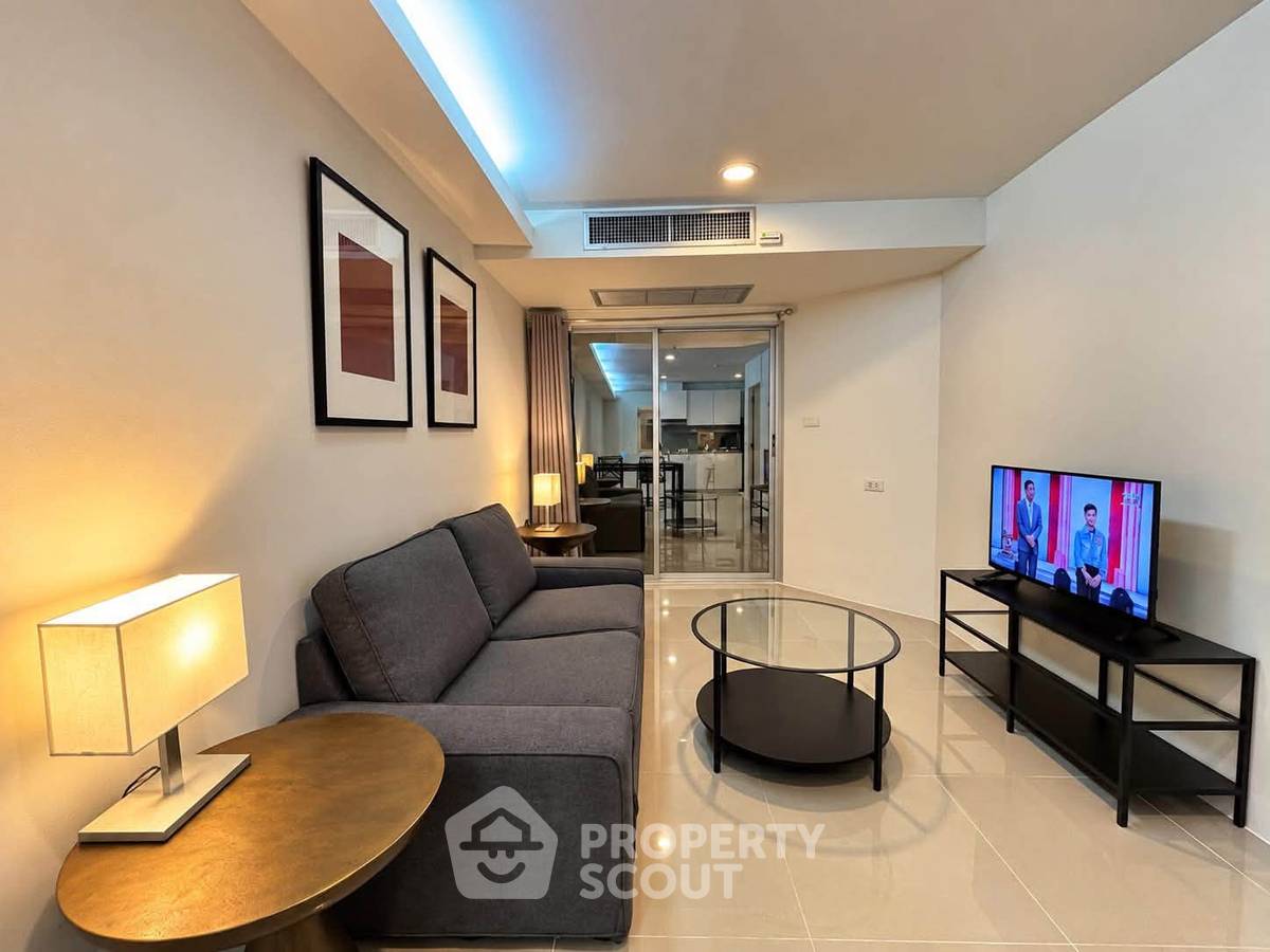 picture 2-BR Condo at The Waterford Diamond Tower Sukhumvit near BTS Phrom Phong (ID 3378491) - 7/11