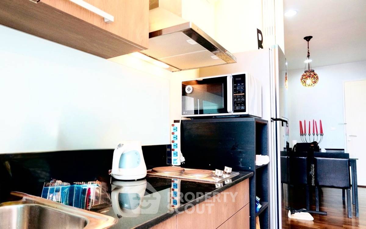 picture 2-BR Condo at Chewathai Ratchaprarop near BTS Victory Monument (ID 3377893) - 7/10