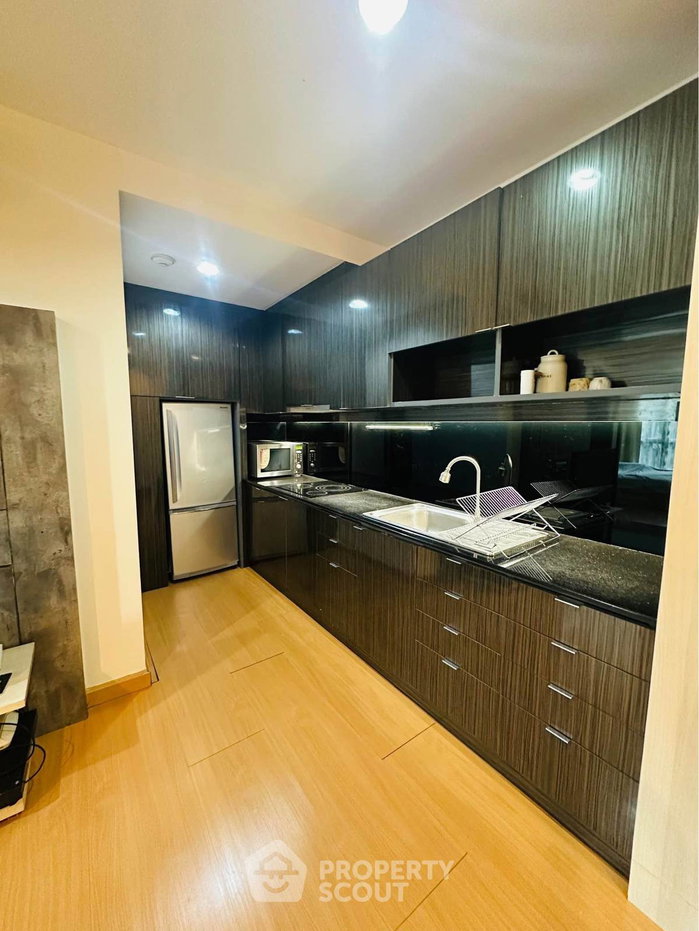 รูป คอนโด 1-ห้องนอน ที่ ดิ แอดเดรส สุขุมวิท 42 ใกล้ BTS เอกมัย (ID 3376330) - รูปที่ 3/5