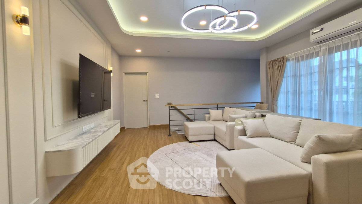 picture 4-BR House at Centro Bangna in Bang Kaeo (ID 3376013) - 5/15