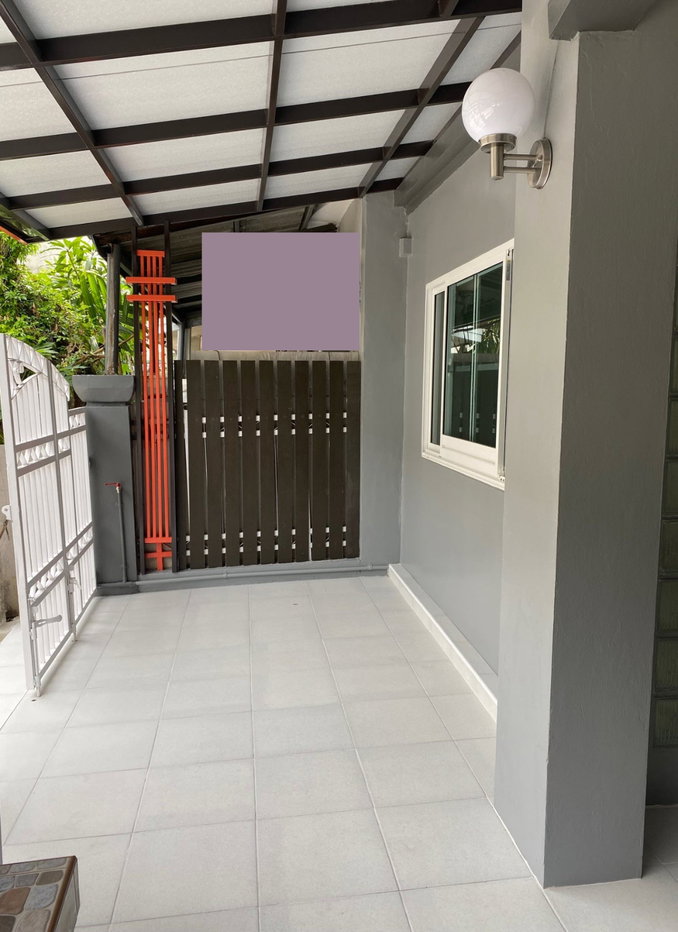 รูป สวยครบจบในหลังเดียว! ขายทาวน์เฮ้าส์โครงการคุณภาพจาก Land & Houses ซอยพระยาสุเรนทร์ 40 รีโนเวทใหม่เอี่ยมทั้งหลัง โครงสร้างแข็งแรง พร้อมเข้าอยู่ทันที - รูปที่ 3/14