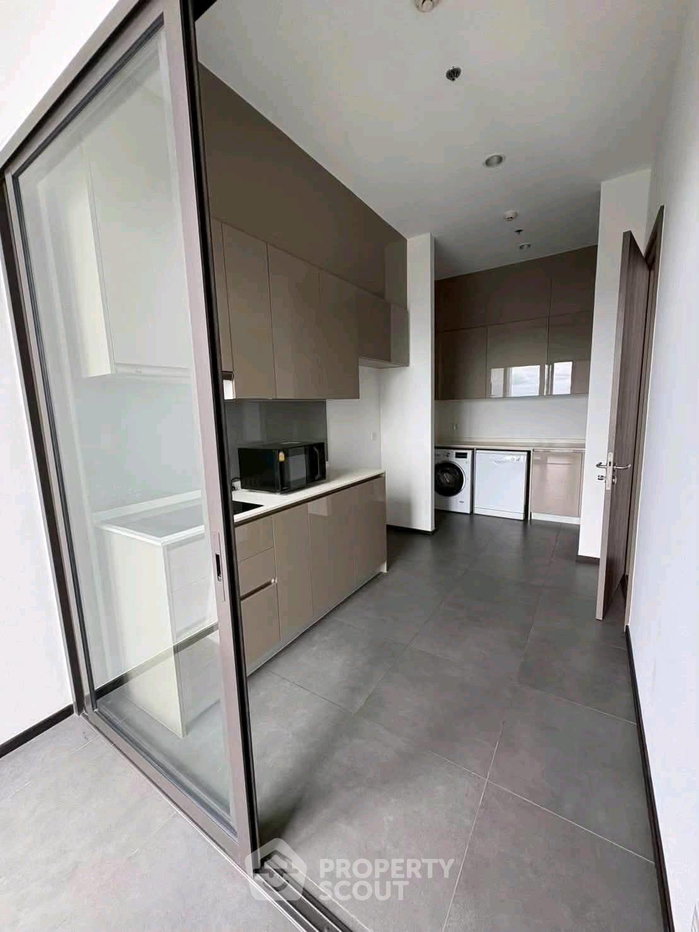picture 4-BR Condo at Whizdom Essence Sukhumvit near BTS Punnawithi (ID 3376706) - 11/18