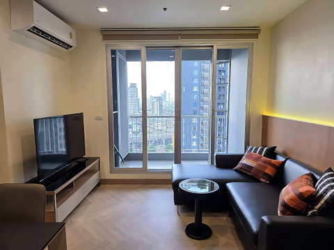 ให้เช่า Rhythm Sukhumvit 50 ใกล้ BTS อ่อนนุช 2 นอน 2 น้ำ 65 ตร.ม. ชั้น 27 วิวเมือง มีระเบียง อ่างอาบน้ำ เฟอร์ครบ 38,000 บาท/เดือน