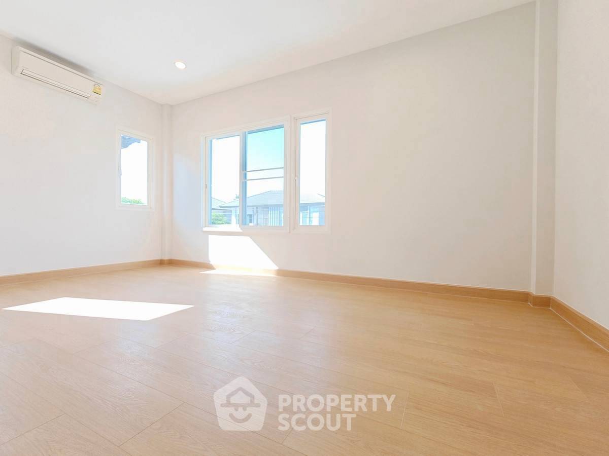 รูป ขายบ้าน 4 ห้องนอน 262 ตร.ม. ในโครงการ The City Pattanakarn (ID 3378545) - รูปที่ 11/20