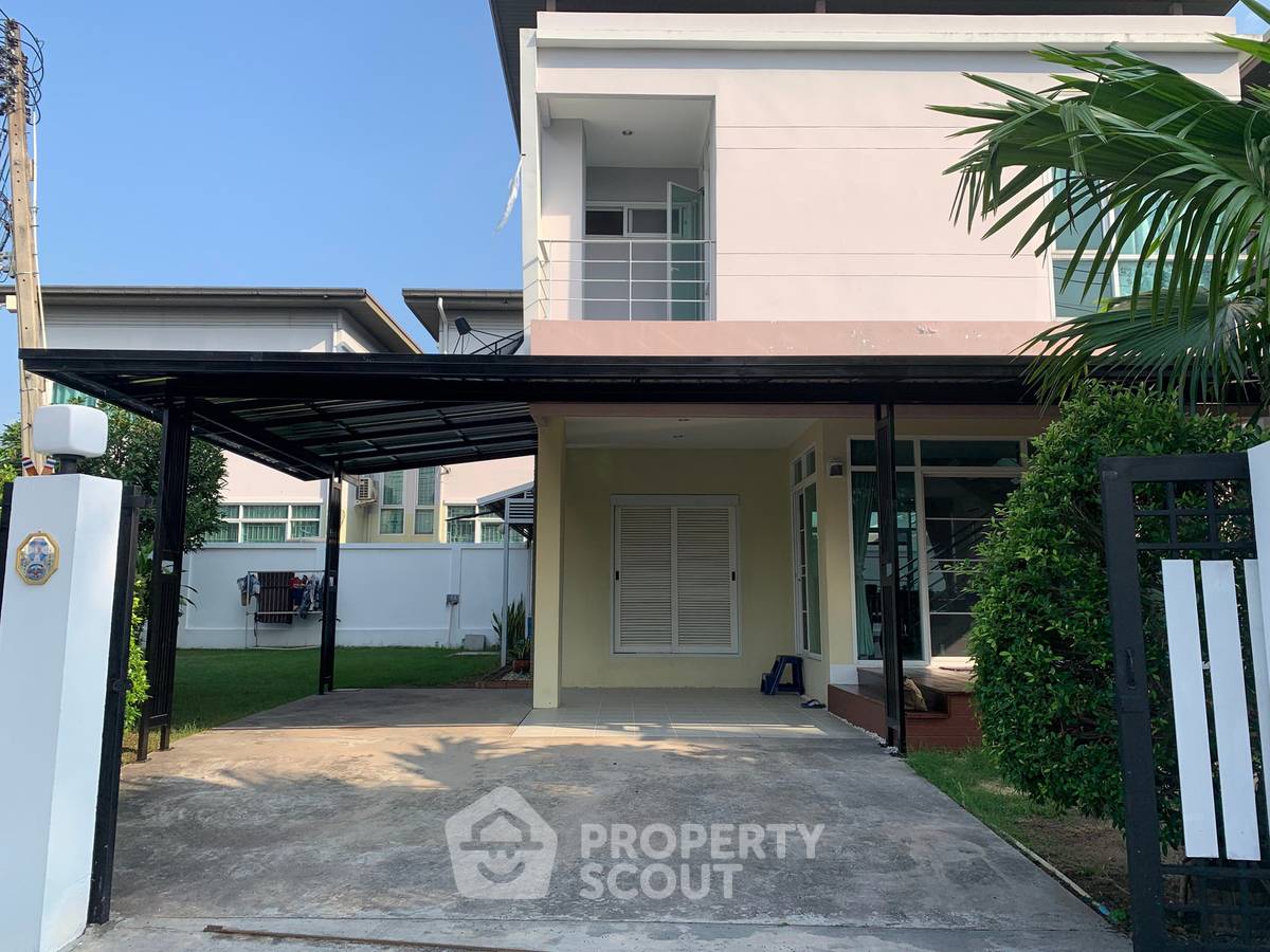 รูป บ้านแฝด 3-ห้องนอน ใน สุรศักดิ์ (ID 3377626) - รูปที่ 29/29