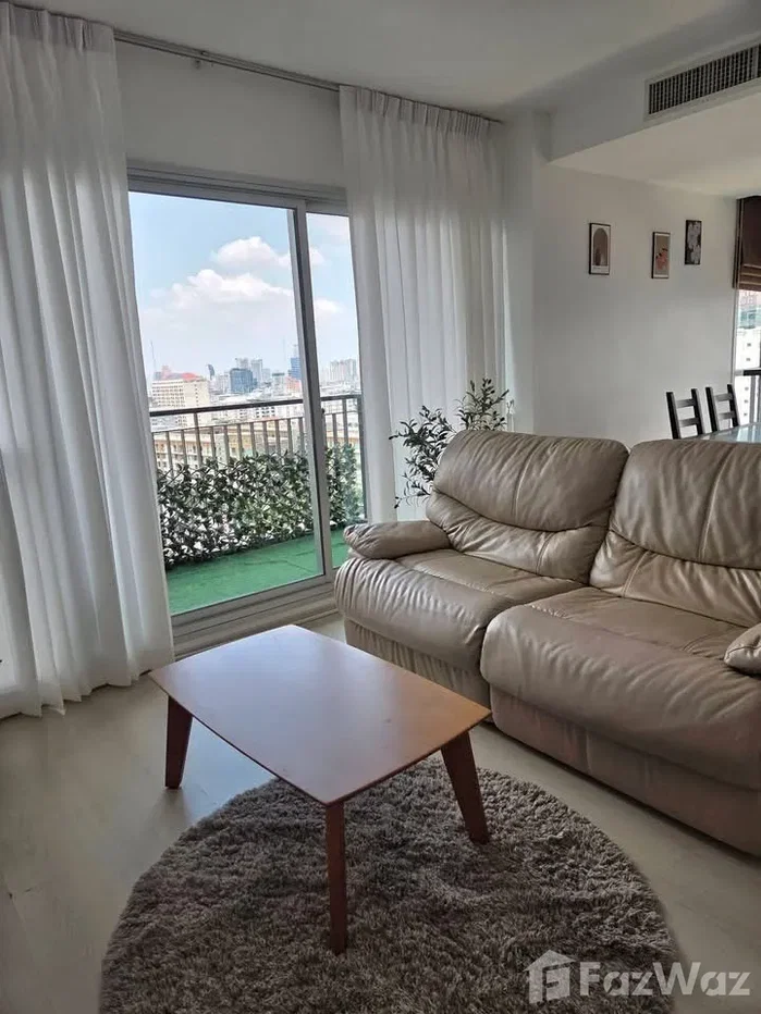 picture 2 Bedrooms 6847005 - 2/9