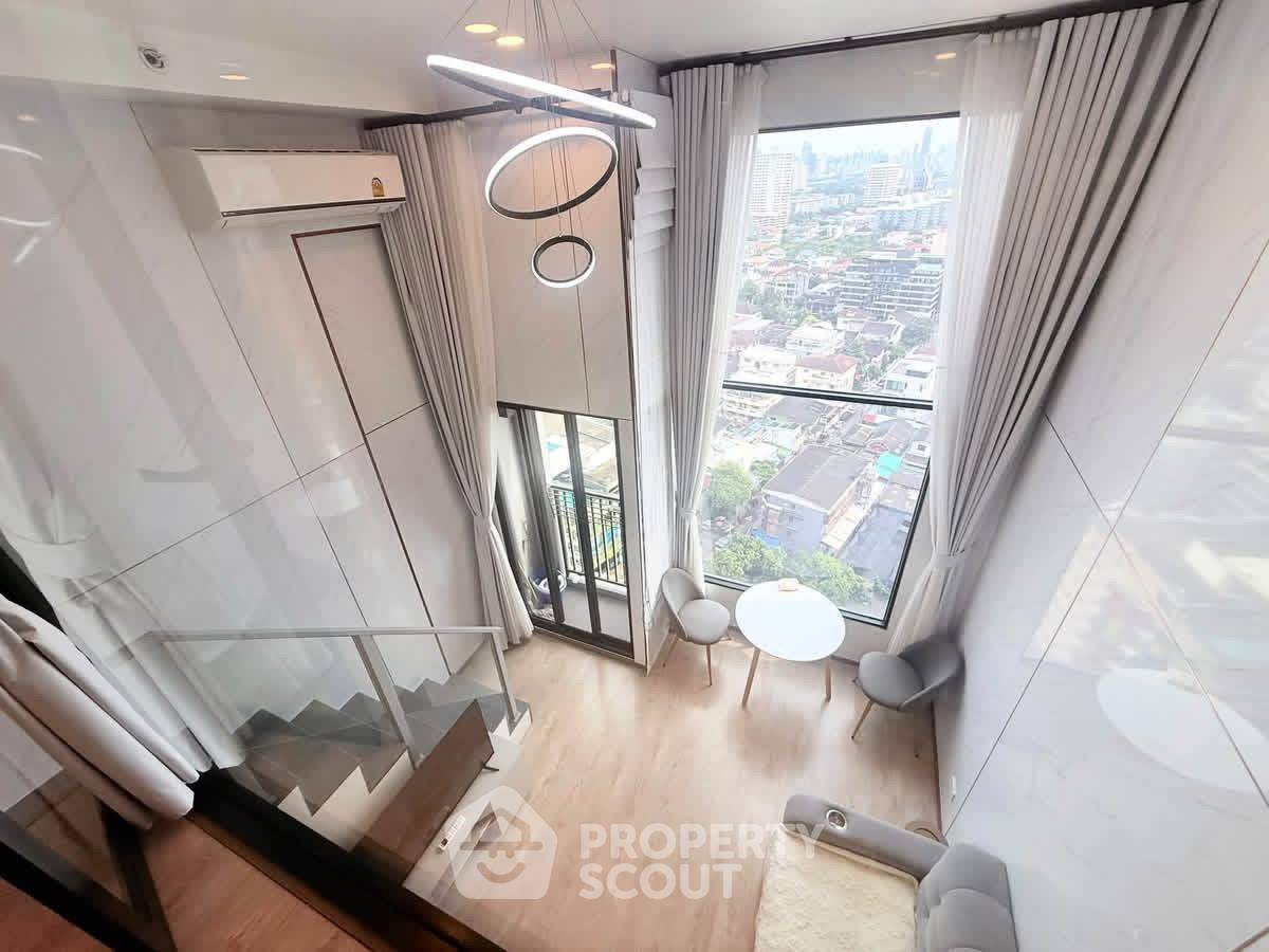 picture 1-BR Condo at SOHO Bangkok Ratchada near MRT Huai Khwang (ID 3372071) - 3/17