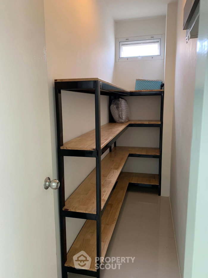 รูป บ้านแฝด 3-ห้องนอน ใน สุรศักดิ์ (ID 3377626) - รูปที่ 23/29