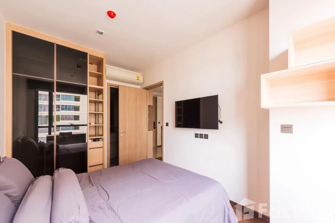 picture 1bed 1bath modern style very close to bts Ratchathewi 6846851 - 9/26