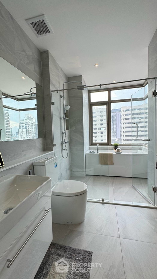 picture 2-BR Condo at Rhythm Ekkamai Estate near BTS Thong Lor (ID 3378798) - 8/14