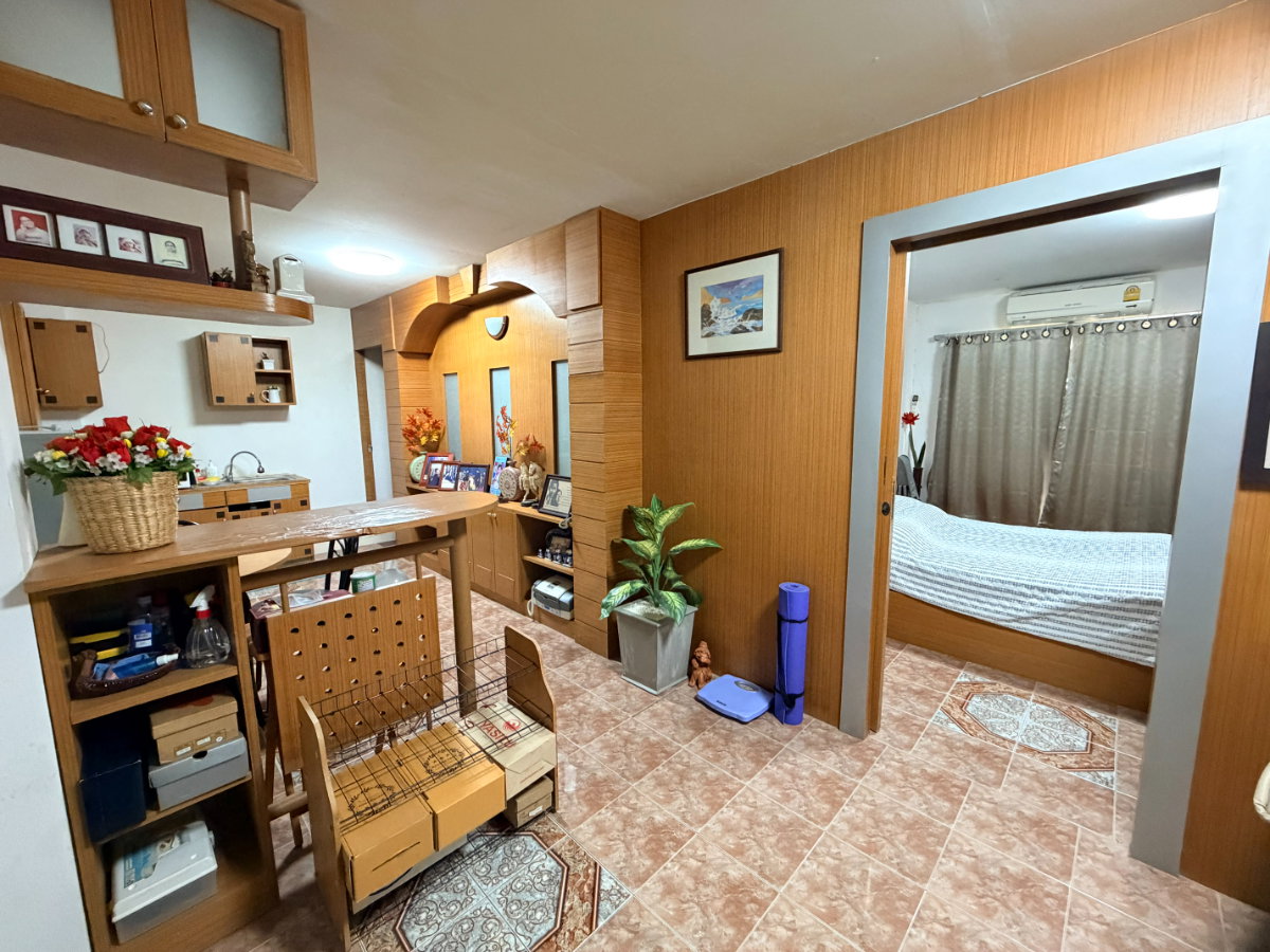รูป ให้เช่าคอนโดพร้อมอยู่ 2 ห้องนอน 2 ห้องน้ำ ทำเลดี ใกล้สนามบินดอนเมือง & ศูนย์ราชการ - รูปที่ 2/10