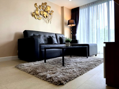 ขายคอนโด : ขาย Aurora Pratumnak 1 ห้องนอน 38 ตร.ม. ชั้น 3 โควตาต่างชาติ 2.8 ล้านบาท