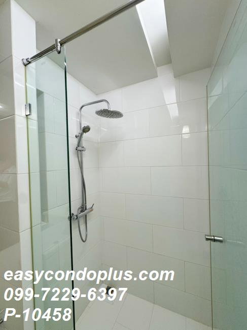 รูป 💥 [ 𝐏-𝟏𝟎𝟒𝟓𝟖 ] FOR RENT : Emerald Residence Ratchada เงียบสงบใจกลางรัชดา! ใกล้ MRT ห้วยขวาง 𝟏𝟓,𝟎𝟎𝟎 บาท | Line @easycondoplus | 099-229-6397 - รูปที่ 9/9