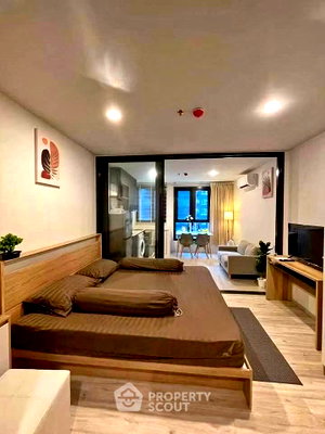 คอนโดให้เช่า : ใกล้ MRT ห้วยขวาง 100 ม. | คอนโด 1 ห้องนอน XT Huaikhwang (ID 3377050)