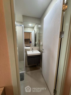 1-BR Condo at Modiz Sukhumvit 50 near BTS On Nut (ID 3185259)