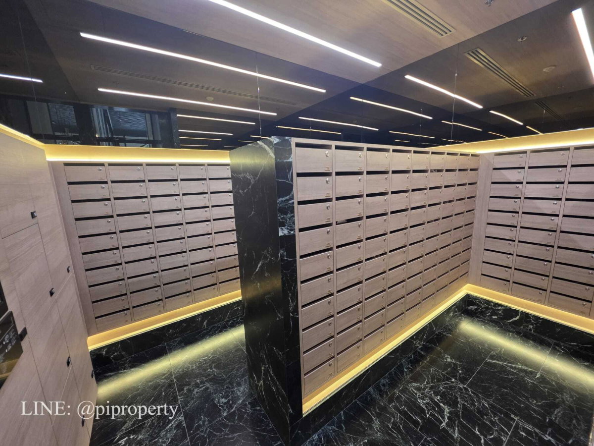 รูป ห้องพัก 2 ห้องนอน ตกแต่งครบพร้อมอยู่ ที่ Noble Form Thonglor ให้คุณสัมผัสไลฟ์สไตล์การใช้ชีวิตย่านทองหล่ออย่างแท้จริง | โนเบิล ฟอร์ม ทองหล่อ - รูปที่ 49/53