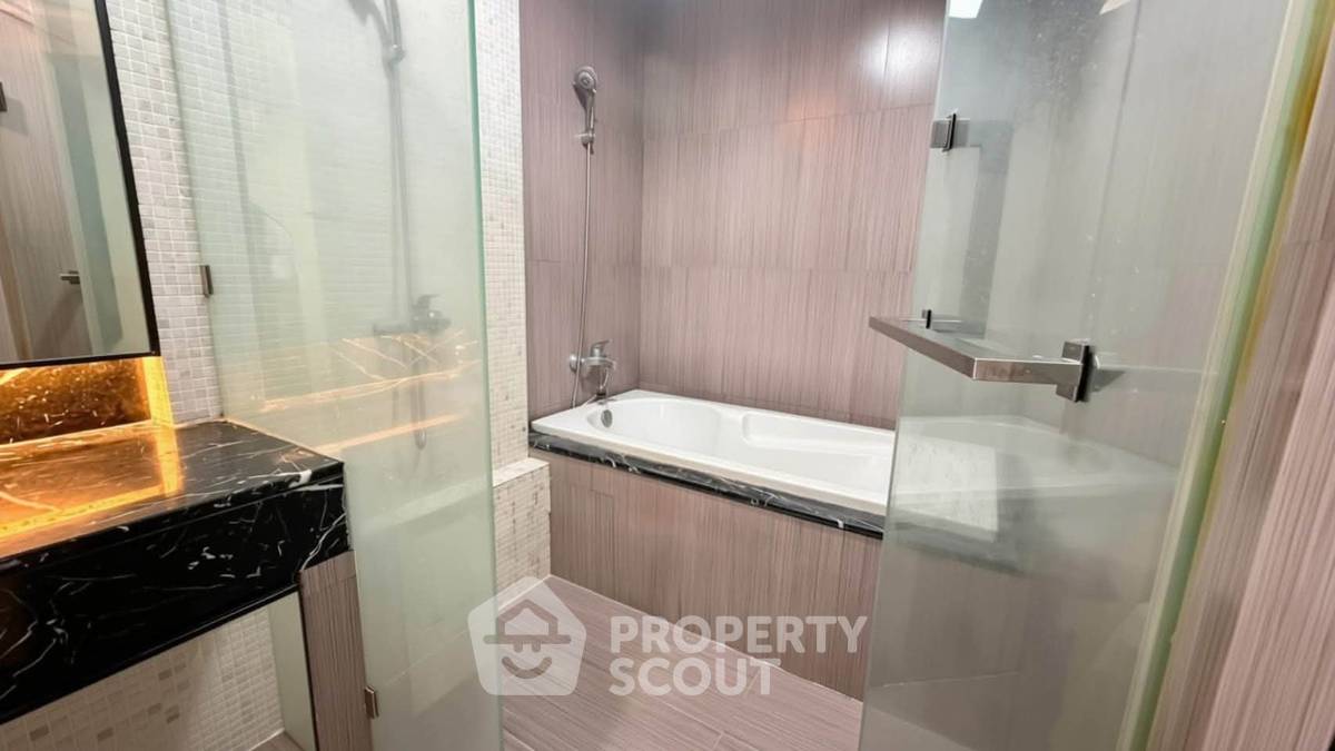 picture 2-BR Condo at Villa Sikhara Condominium close to Phrom Phong (ID 3378615) - 6/10