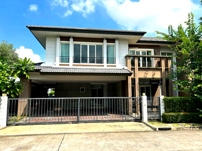 บ้านเดี่ยว ถนนทวีวัฒนา : The City Pinklao-Sai 4 บ้านเดี่ยว 117.9 ตร.วา  5 ห้องนอน 5 ห้องน้ำ 3 ที่จอดรถ ราคา 18.15 ลบ.*