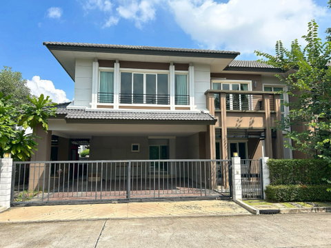 The City Pinklao-Sai 4, detached house, 117.9 sq m, 5 bedrooms, 5 bathrooms, 3 parking spaces, price 18.15 MB.*