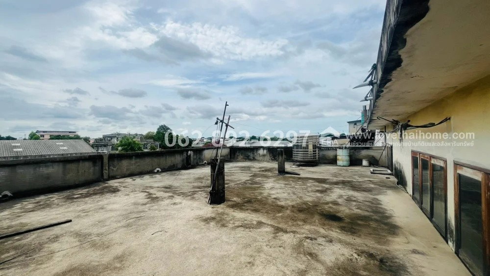 รูป ด่วน!! ขายตึกแถว 3.5 ชั้น เพชรเกษม 75 มี 4 คูหา พื้นที่รวม 95 วาทำเลทอง ราคาสุดคุ้มเพียง 12 ล้านบาทเท่านั้น! - รูปที่ 10/15