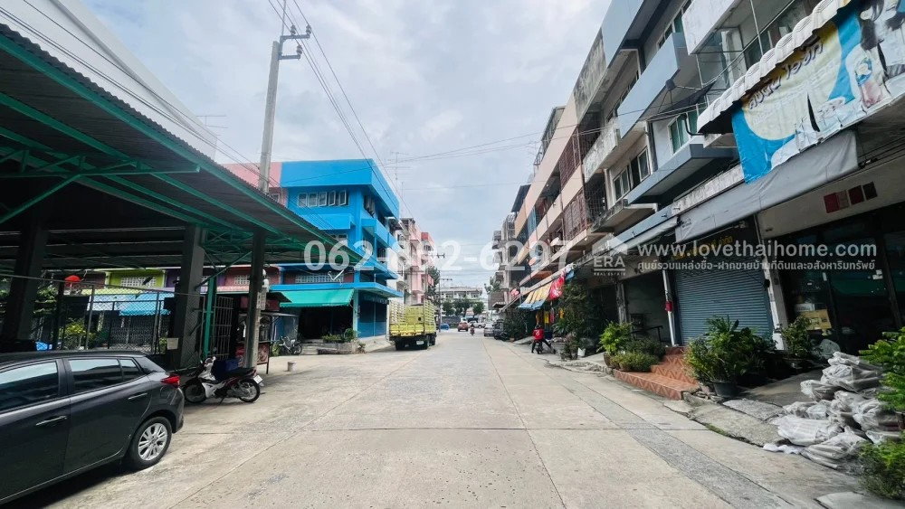 รูป ด่วน!! ขายตึกแถว 3.5 ชั้น เพชรเกษม 75 มี 4 คูหา พื้นที่รวม 95 วาทำเลทอง ราคาสุดคุ้มเพียง 12 ล้านบาทเท่านั้น! - รูปที่ 14/15