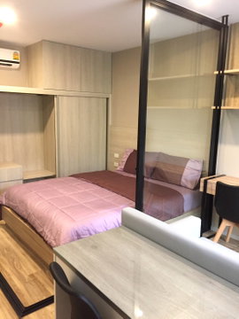 💥 [ 𝐏-𝟏𝟐𝟎𝟒𝟐𝟗 ] FOR RENT : บลอสซั่ม คอนโด สาทร-เจริญราษฎร์ วิวสวน! ใกล้ BTS สุรศักดิ์ 𝟏𝟒,𝟎𝟎𝟎 บาท/ด. | Line @easycondoplus | 099-229-6397