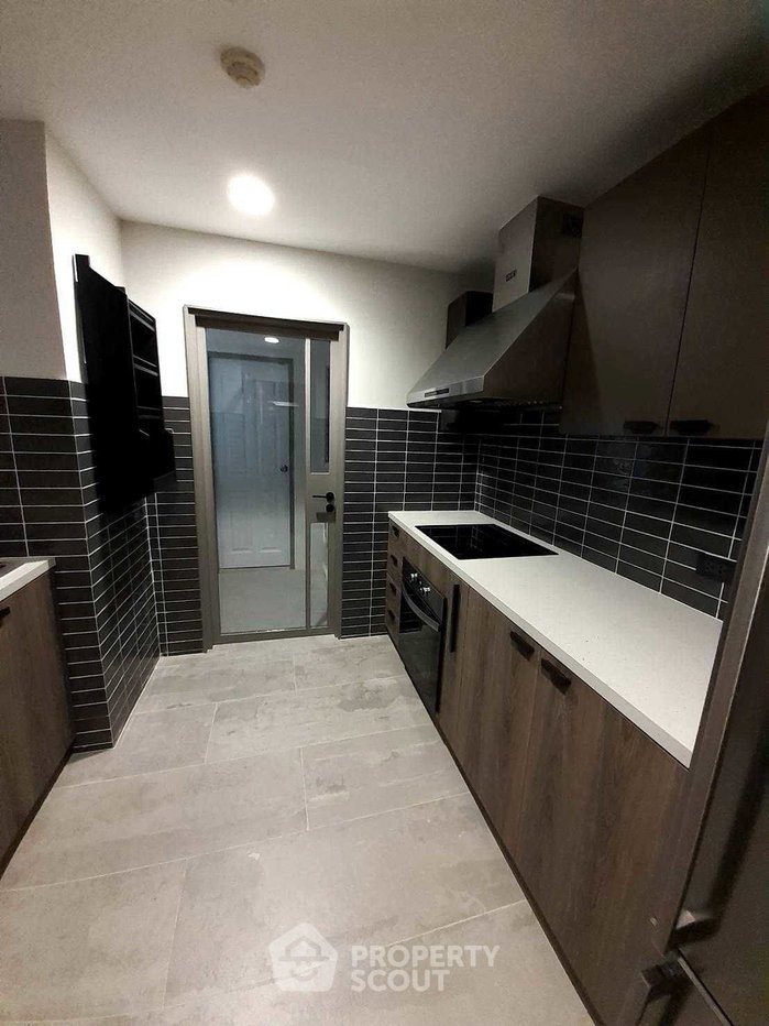 picture 3-BR Condo at Baan Siri 24 near BTS Phrom Phong (ID 3377650) - 7/16