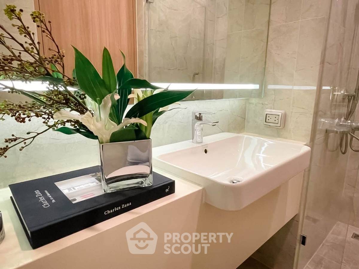 picture 2-BR Condo at Noble Around Sukhumvit 33 near BTS Phrom Phong (ID 3378812) - 23/26