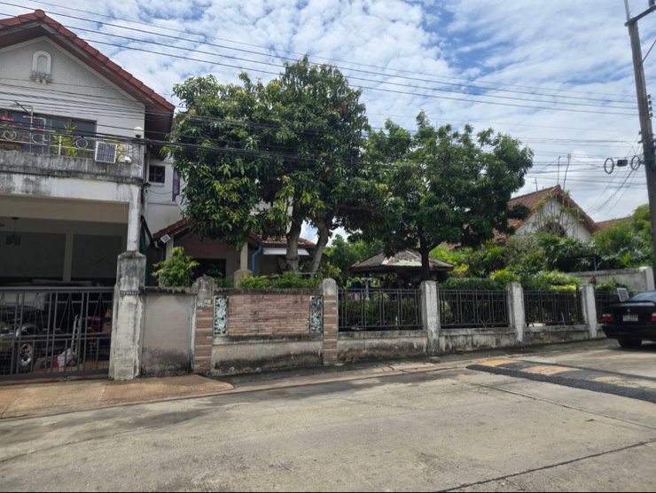 รูป ขายบ้านพร้อมที่ดิน ใกล้โลตัสศรีราชา - รูปที่ 14/30