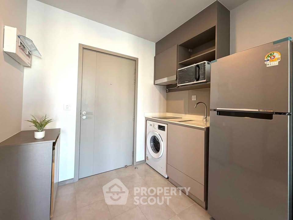 picture Studio Condo at Aspire Sukhumvit-Rama 4 near BTS Phra Khanong (ID 3378483) - 9/13