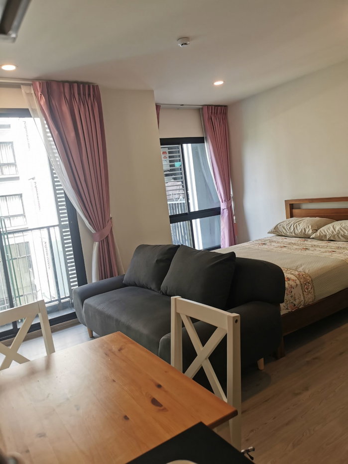 รูป ห้องพักวิวสระว่ายน้ำให้เช่า: โดลเช่ ลาซาลล์ (สุขุมวิท 105) – ใกล้รถไฟฟ้า BTS แบริ่ง ตกแต่งครบครัน ราคาเพียง 8,500 บาท - รูปที่ 8/18