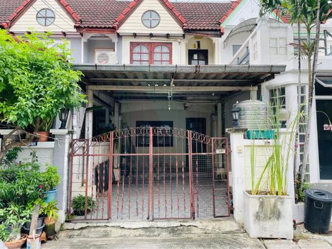 📌 ขายทาวน์เฮาส์ โครงการ เดอะมาสเตอร์ รอยัล สวนหลวง ร.9 2 ชั้น 2 ห้องนอน 2 ห้องน้ำ