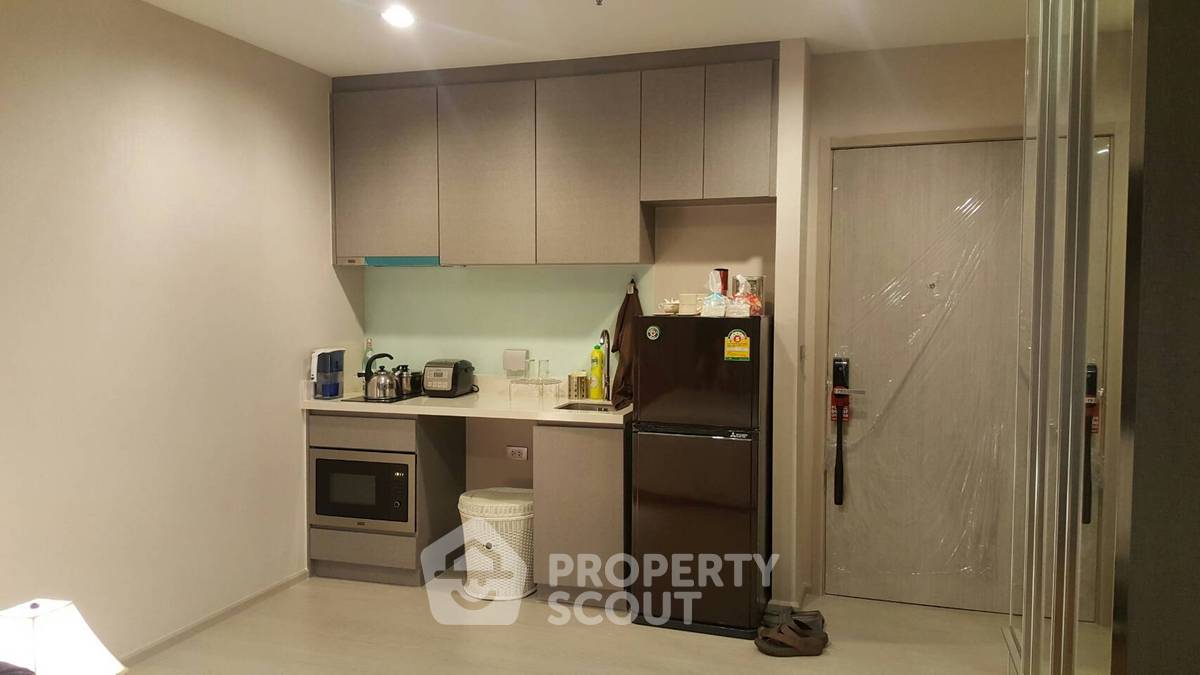 รูป ห้องนอน 1 ห้อง ชั้น 19 คอนโด Rhythm Sukhumvit 36-38 ใกล้ BTS ทองหล่อ (ID 888737) - รูปที่ 4/8