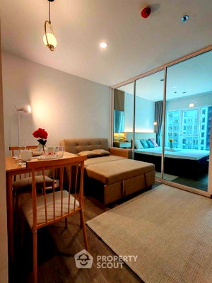 คอนโดให้เช่า : คอนโดชั้น 17 แบบ 1 ห้องนอน Regent Home Bangna ใกล้ BTS บางนา (ID 3378044)