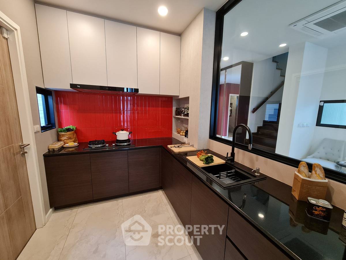 รูป บ้าน 4-ห้องนอน ที่ เดอะ มาสเตอร์ ราชพฤกษ์-สะพานมหาเจษฎาบดินทร์ฯ ใน บางกร่าง (ID 3378689) - รูปที่ 8/28