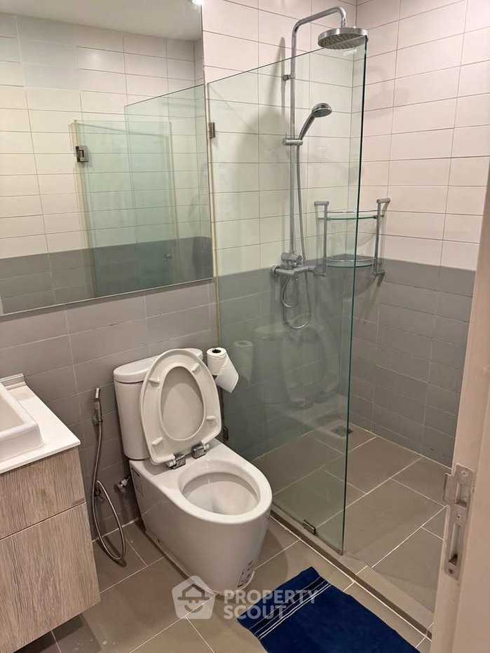 picture 2-BR Condo at Ideo Mobi Sathorn near BTS Krung Thon Buri (ID 3380942) - 1/11