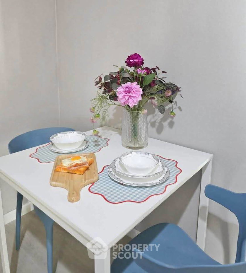 รูป คอนโด 1 ห้องนอน The First Condo ขายที่คลองตำหรุ ชลบุรี (ID 3382511) - รูปที่ 10/11