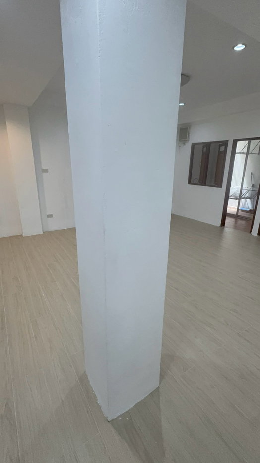 รูป โปรโมชั่นอยู่ฟรี 1 เดือน ก่อนเข้าเผื่อรีโนเวท บ้านพาณิชย์เส้นพัทยากลาง 10ห้องนอน 10ห้องน้ำ 5ชั้น - รูปที่ 66/88