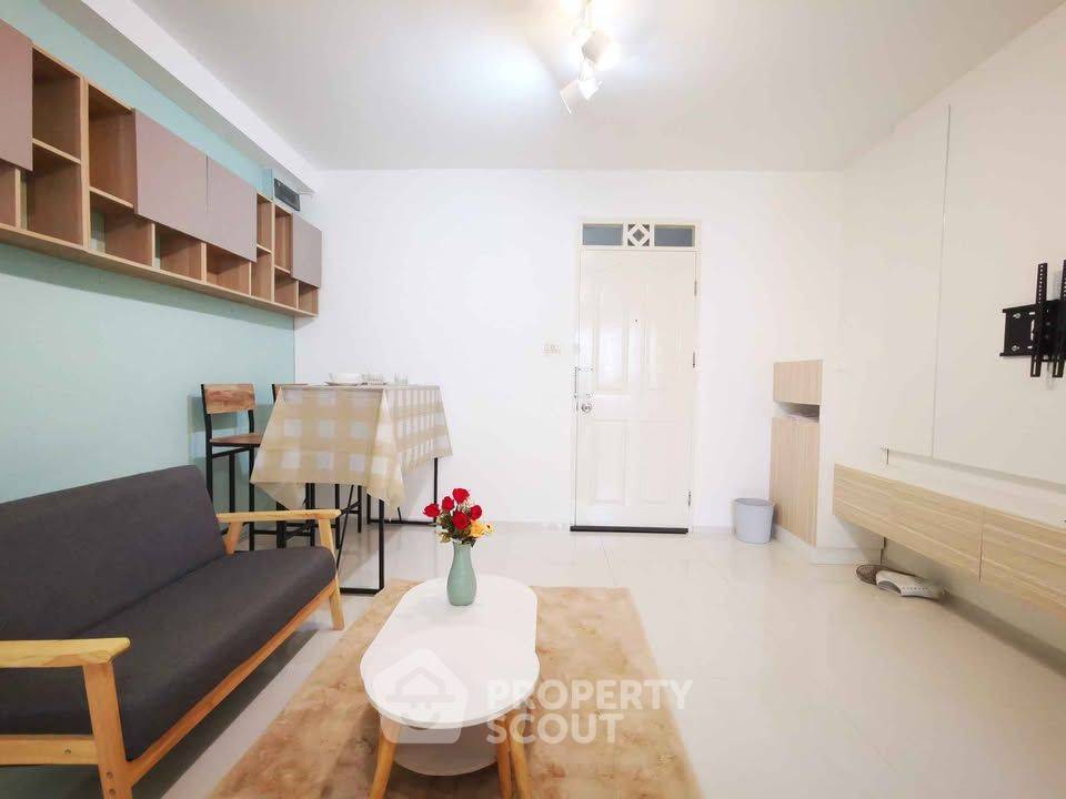 picture 1-BR Condo at City Home Ratchada near MRT Huai Khwang (ID 3383684) - 2/17