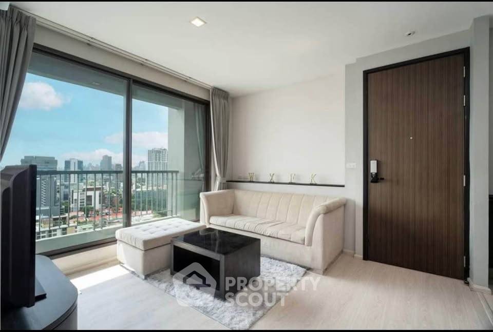 picture 70m To BTS Phra Khanong | 20th-Floor 2-BR At Rhythm Sukhumvit 44/1 (ID 3383769) - 2/18