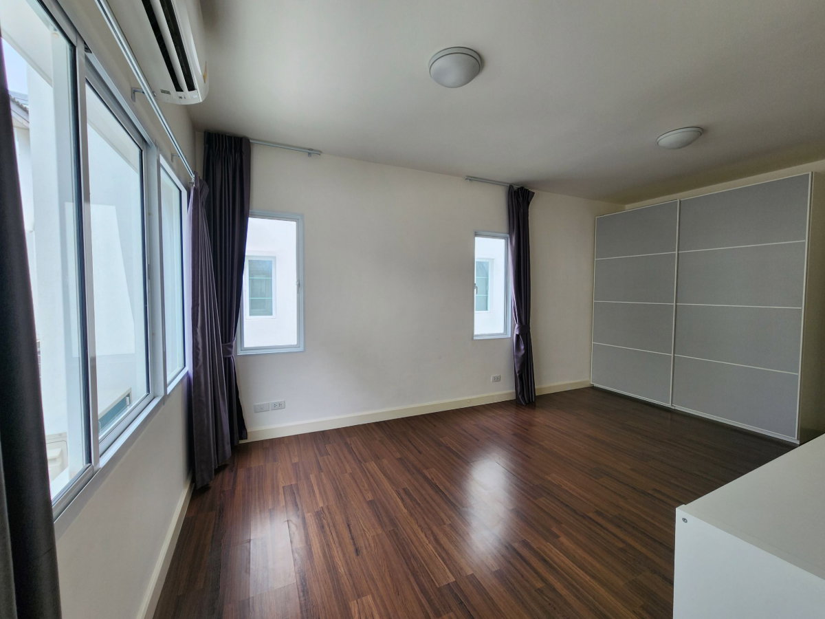 รูป ST14110 - Town Avenue Srinakarin :    Srinakarin - รูปที่ 13/13