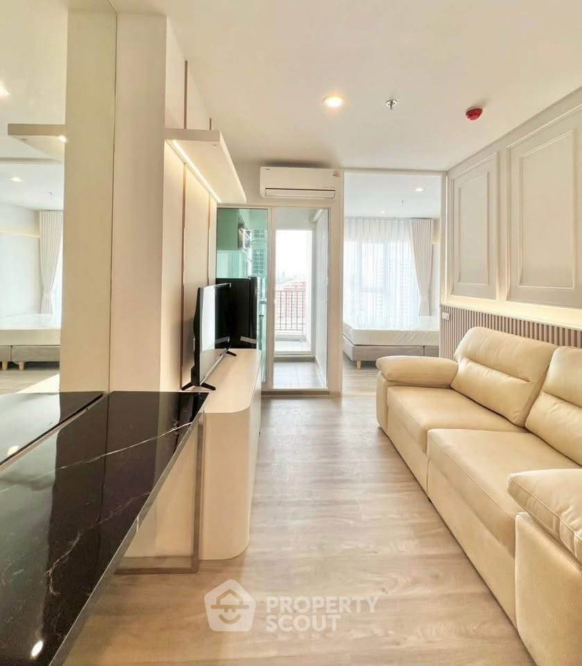รูป ชั้น 20 คอนโด 1 ห้องนอน Regent Home Bangna ใกล้ BTS บางนา (ID 3381426) - รูปที่ 2/9