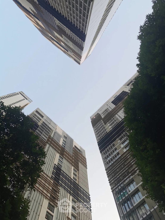 picture 40th-Floor 2-BR At Park Origin Phrom Phong Near BTS Phrom Phong (ID 3384653) - 14/15