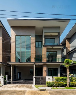 📌 ขายบ้านเดี่ยว โครงการ โซล รัชดาภิเษก 68 3 ชั้น 4 ห้องนอน 4 ห้องน้ำ
