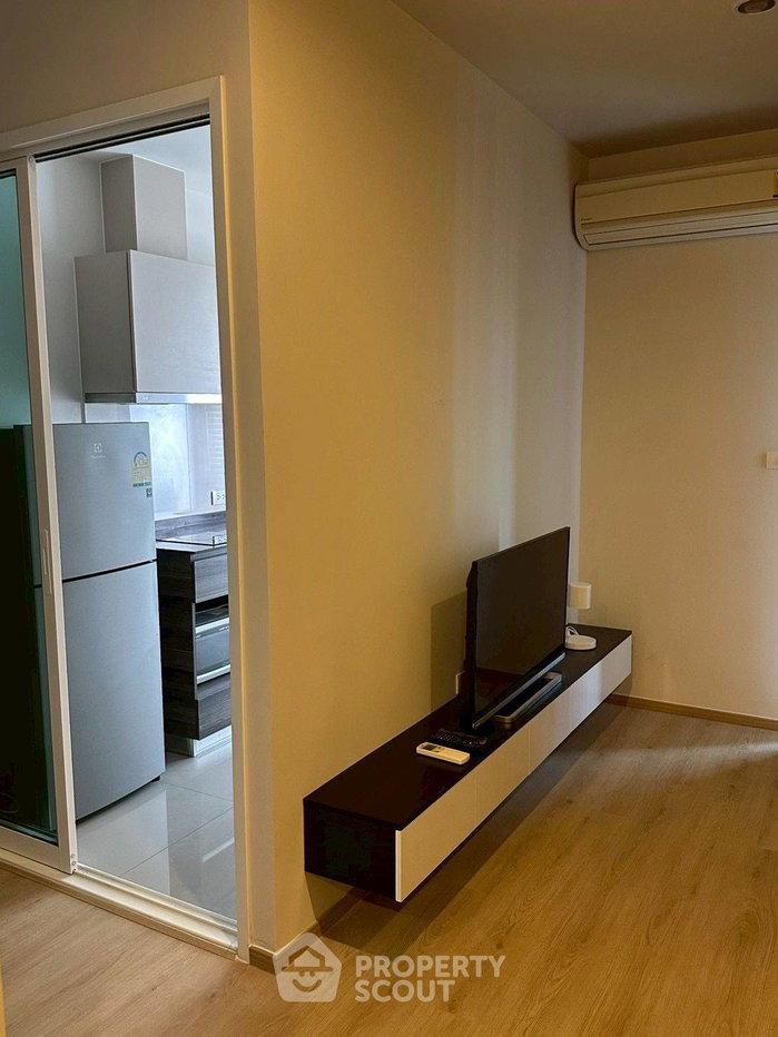 picture 27th-Floor 2-BR Centric Ari Station, 200m To BTS Ari (ID 3385821) - 5/16