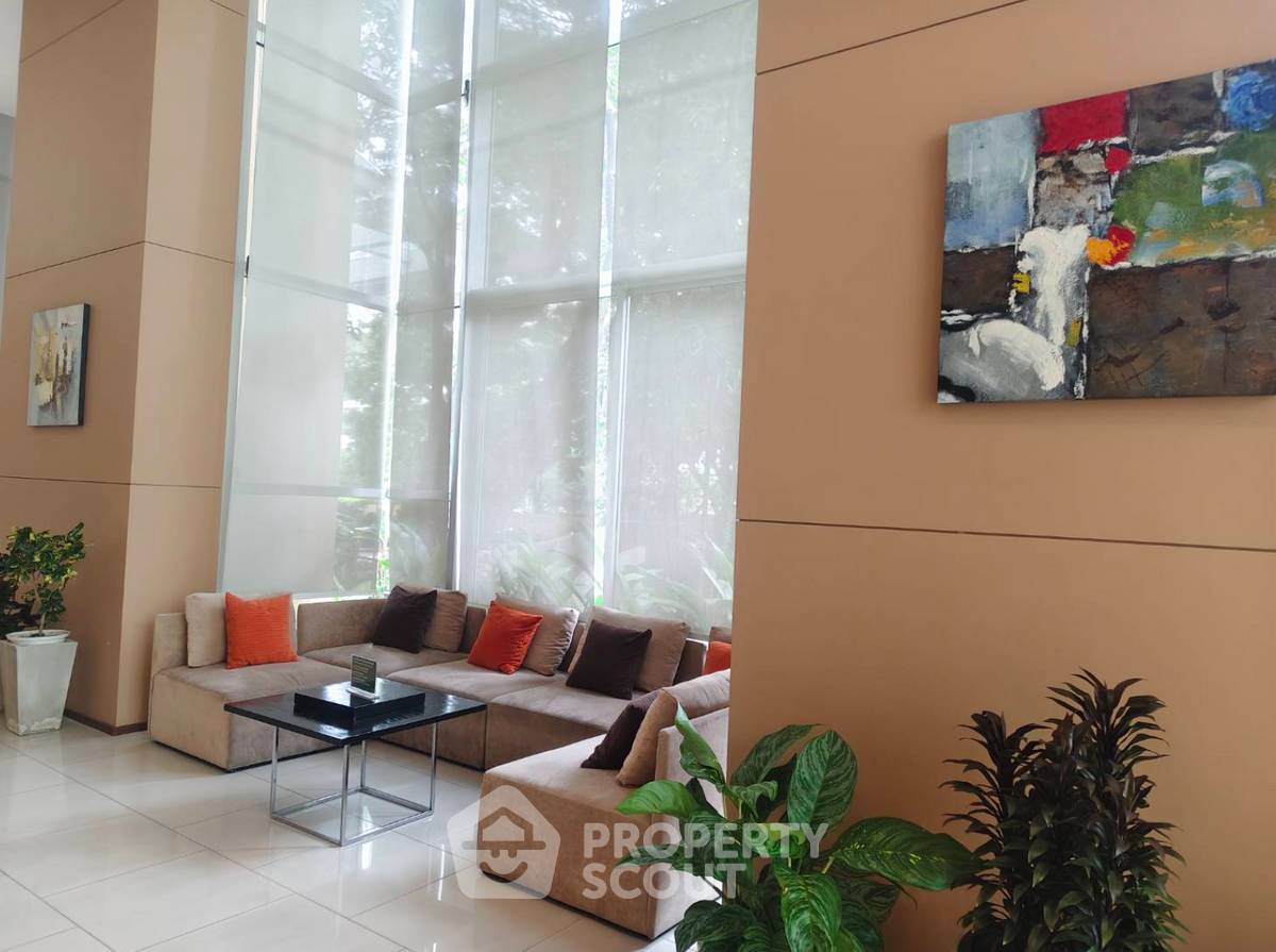 รูป คอนโด 1-ห้องนอน ที่ วิลล่า สาทร ใกล้ BTS กรุงธนบุรี (ID 3385785) - รูปที่ 1/3